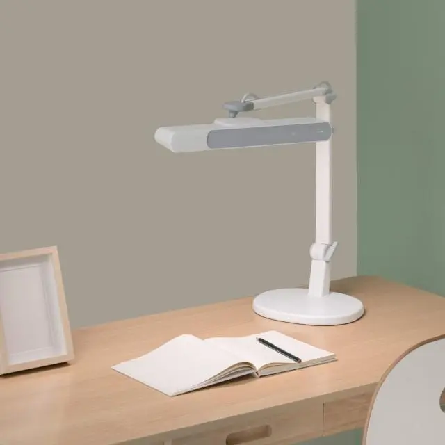 BenQ MindDuo 2 学習用 LED デスクライト 子供 学習机 勉強 自動調光調色 高演色Ra97 自動点灯消灯 人感センサー付き USBポート搭載 目に優しい 13段階調光 7段階調色 AR21 (ホワイト)