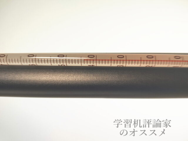 Huizhou・ダブル光源LEDデスクライトLS03はシェードがすごく熱くなる