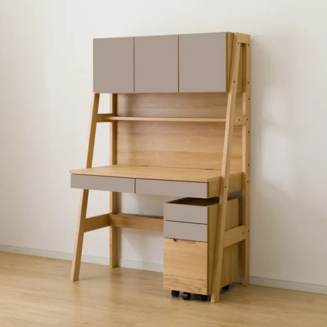 ニトリ・ハイデスクIM24