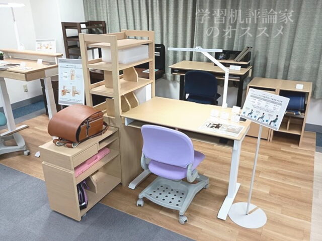 Fit-in スライドシェルフとファミオ